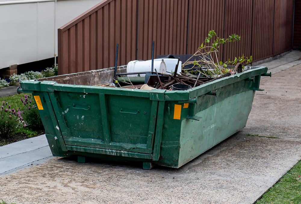 skip bin hire logan