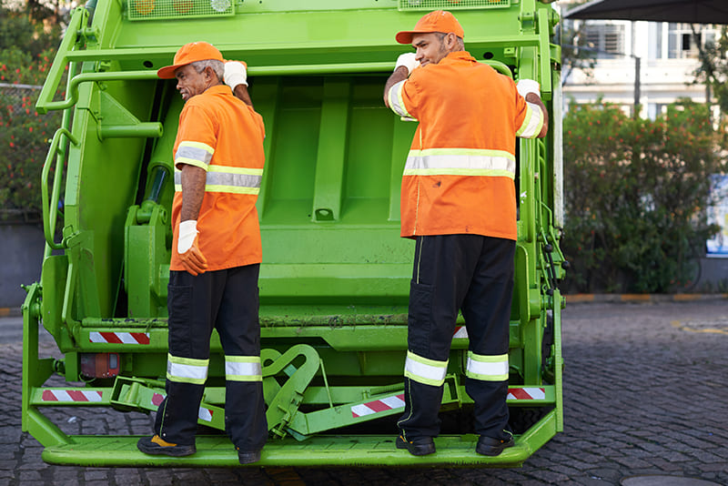 skip bin hire logan